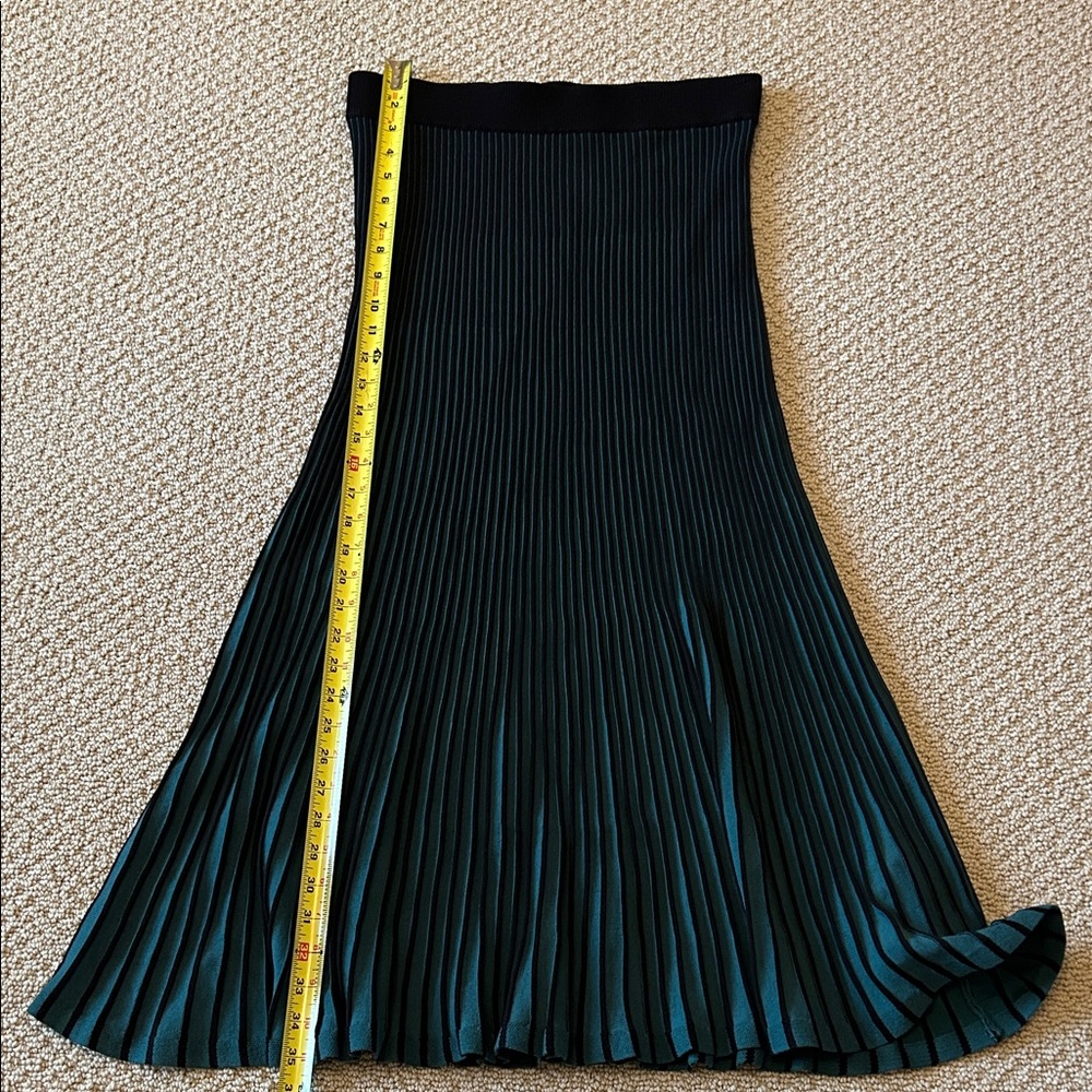 Elegant dark green and Teal Pleated Skirt